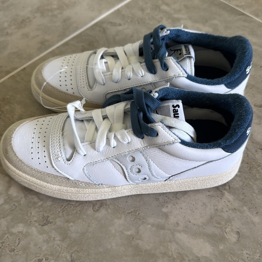 Saucony Jazz Court Sneakers NWOT - Picture 5 of 7